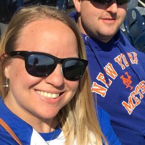 Meet your Posher, Laura